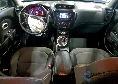 2017 Kia Soul z USA, uszkodzony, nr VIN KNDJN2A23H7475632